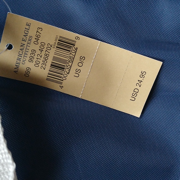 American Eagle nylon duffle bag. NWT! - Picture 2 of 5